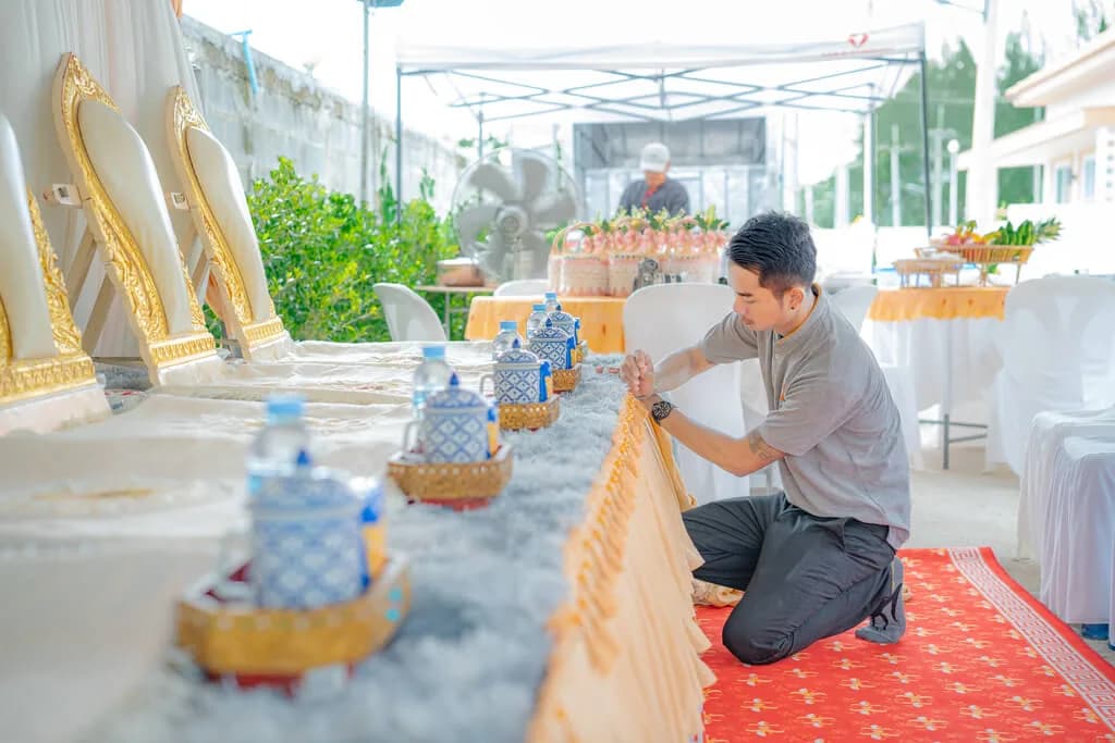 Merit-making in Klaeng, Rayong